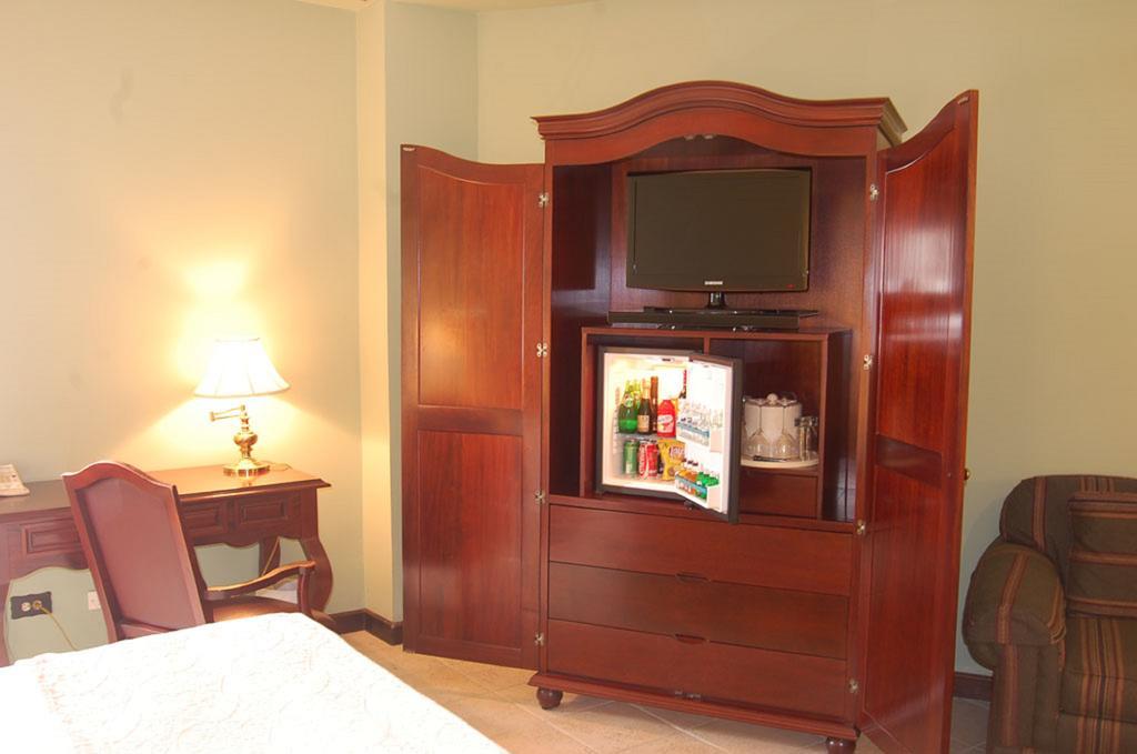 Deville Hotel Panama City Luaran gambar