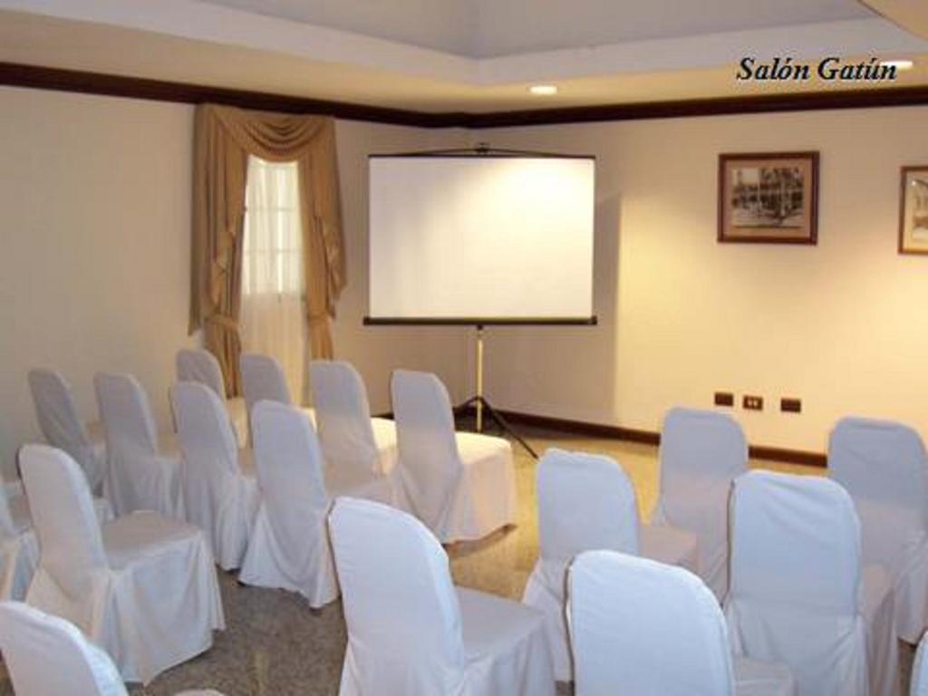Deville Hotel Panama City Kemudahan gambar